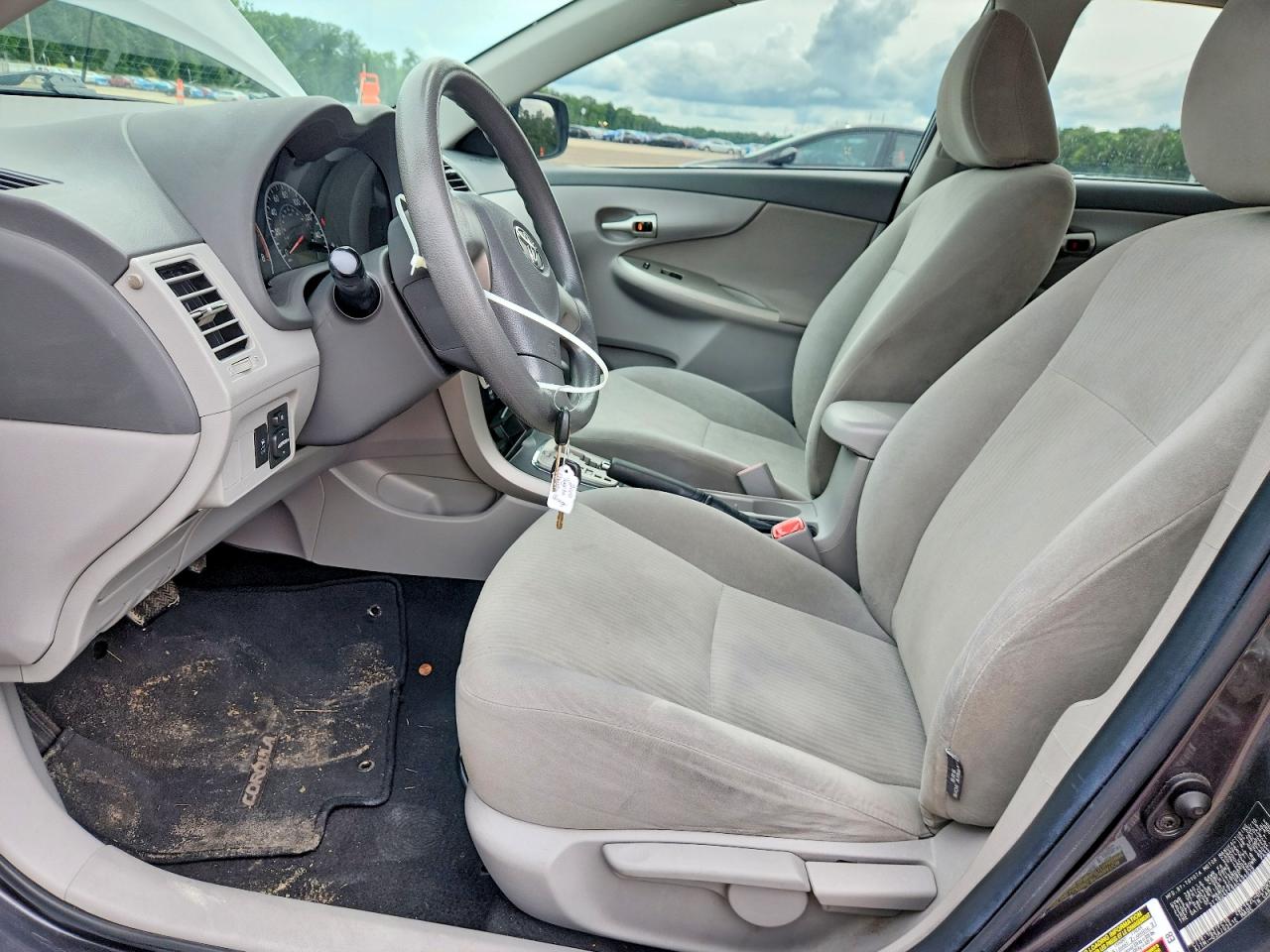 2010 TOYOTA COROLLA