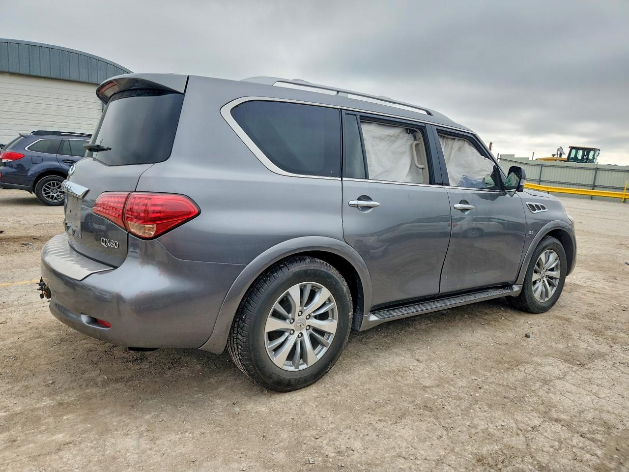 2015 INFINITI QX80