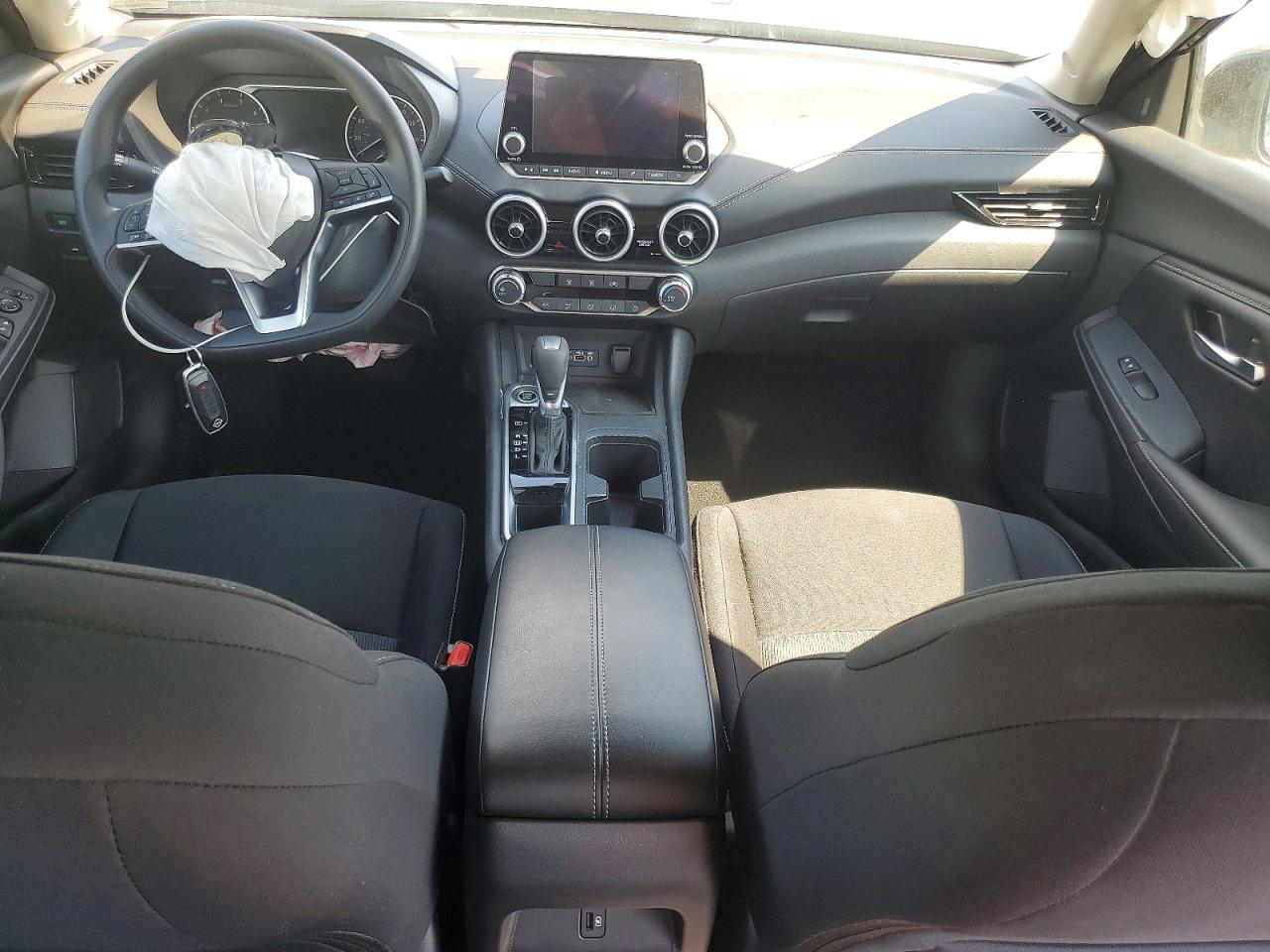 2025 NISSAN SENTRA
