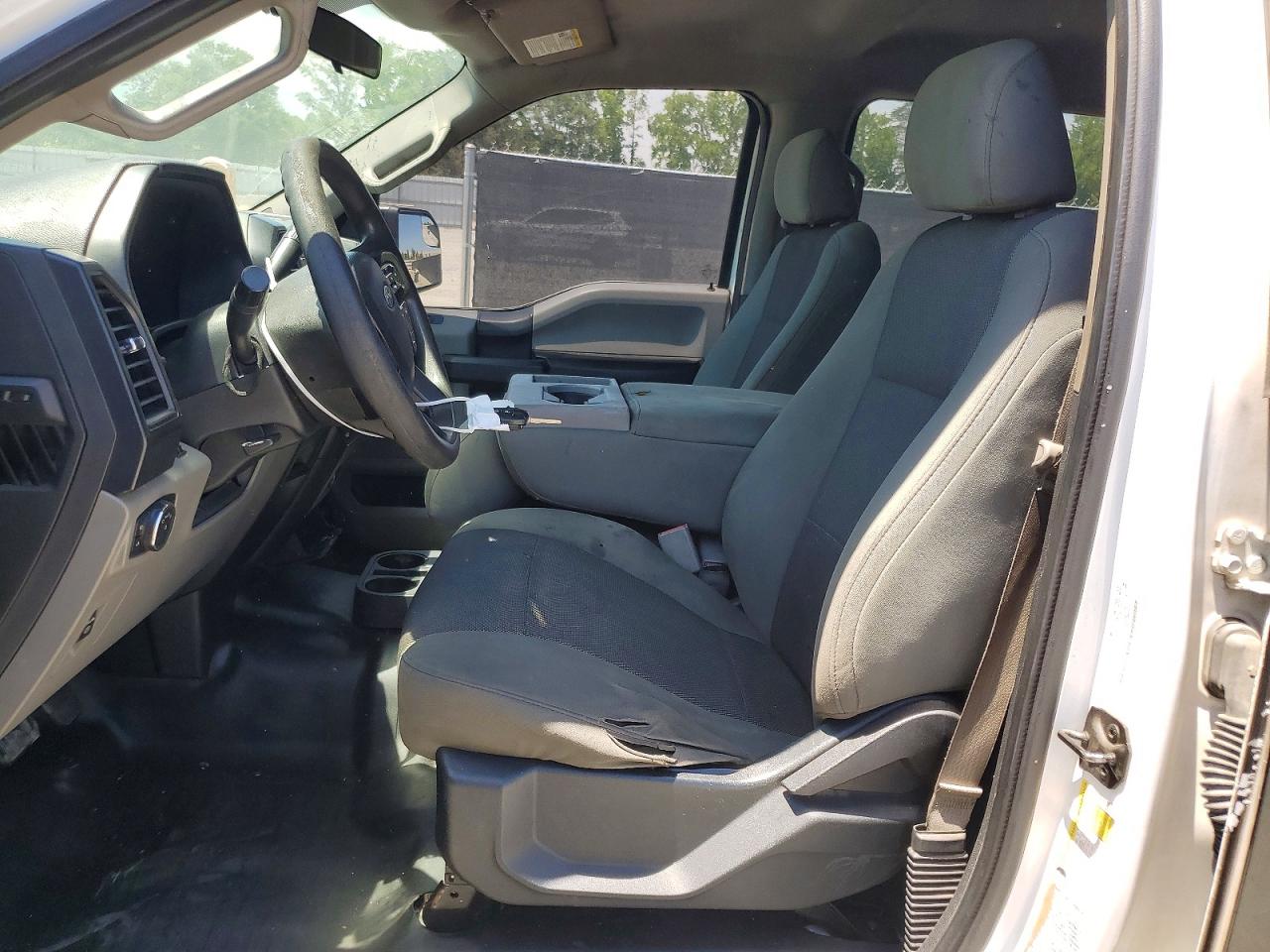 2016 FORD F150