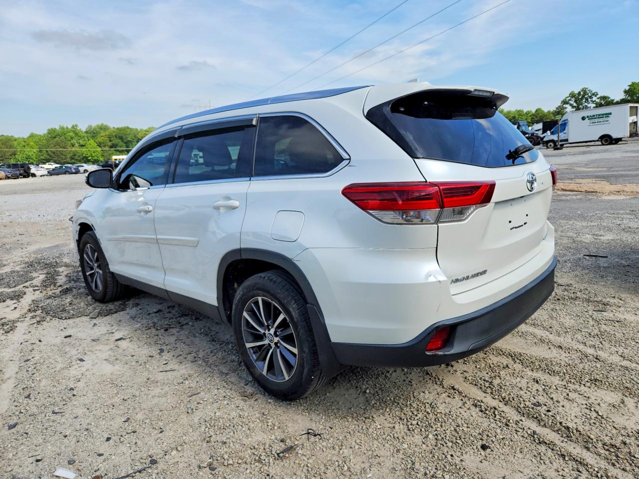 2019 TOYOTA HIGHLANDER