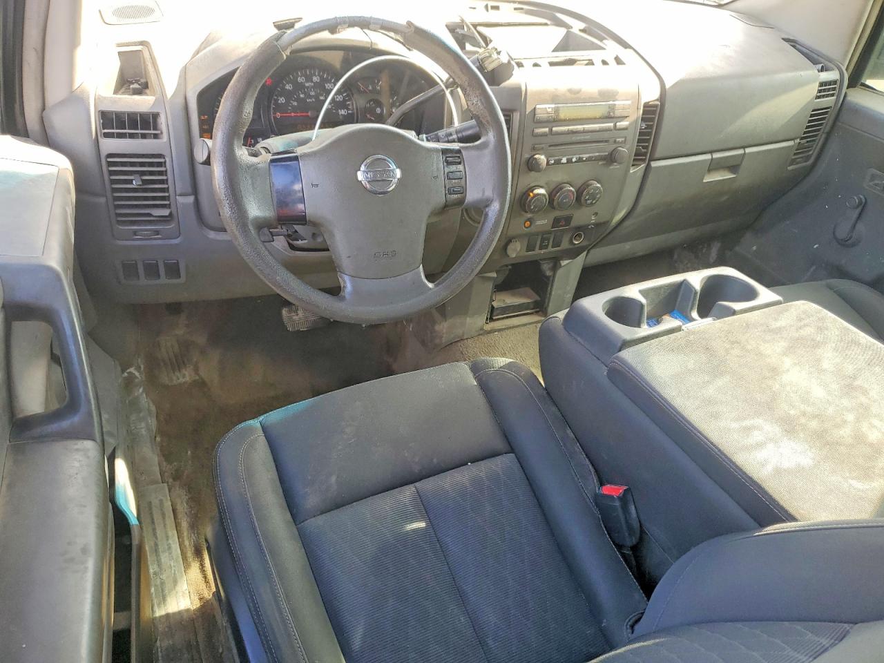2006 NISSAN TITAN