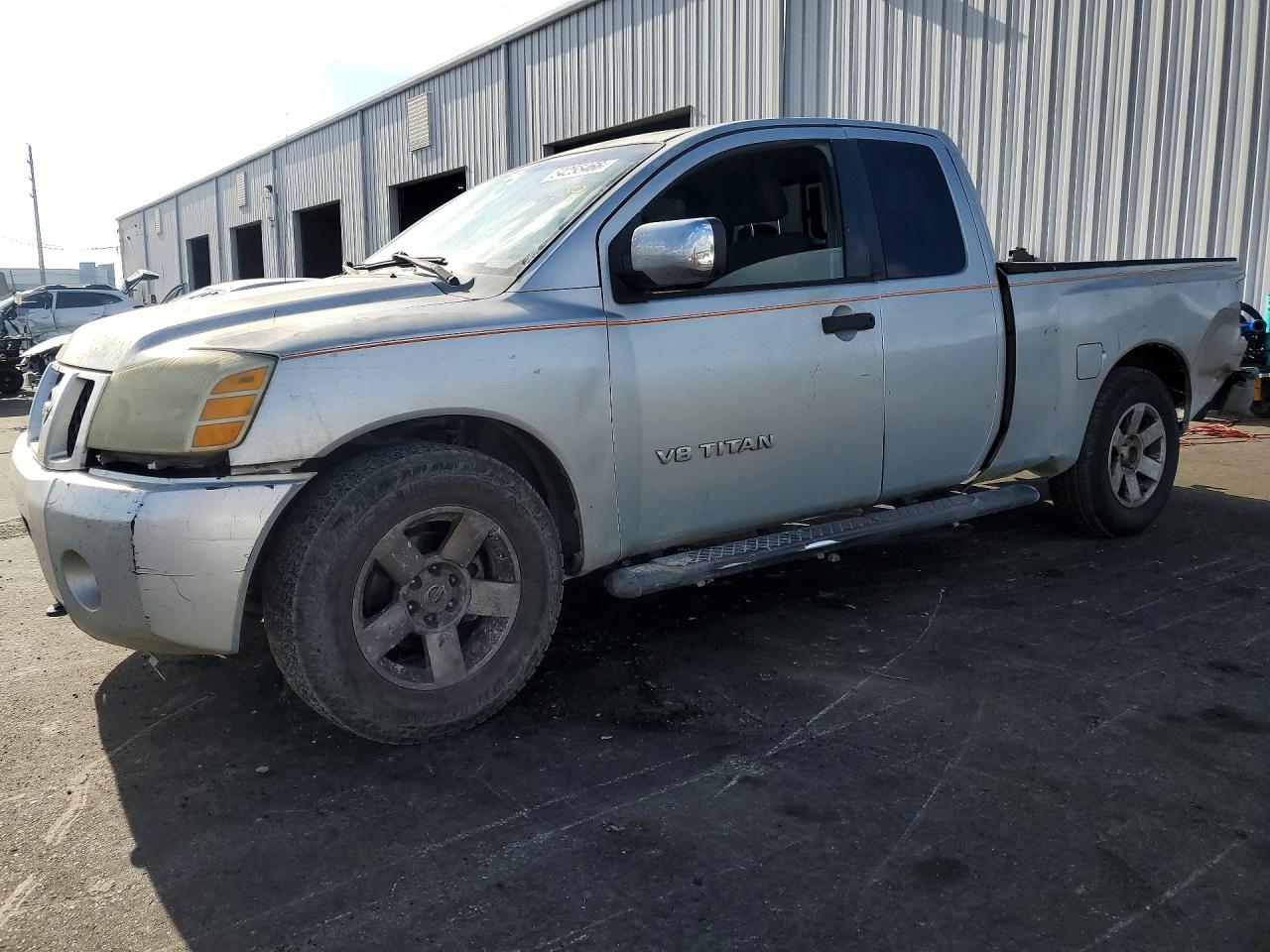 2006 NISSAN TITAN