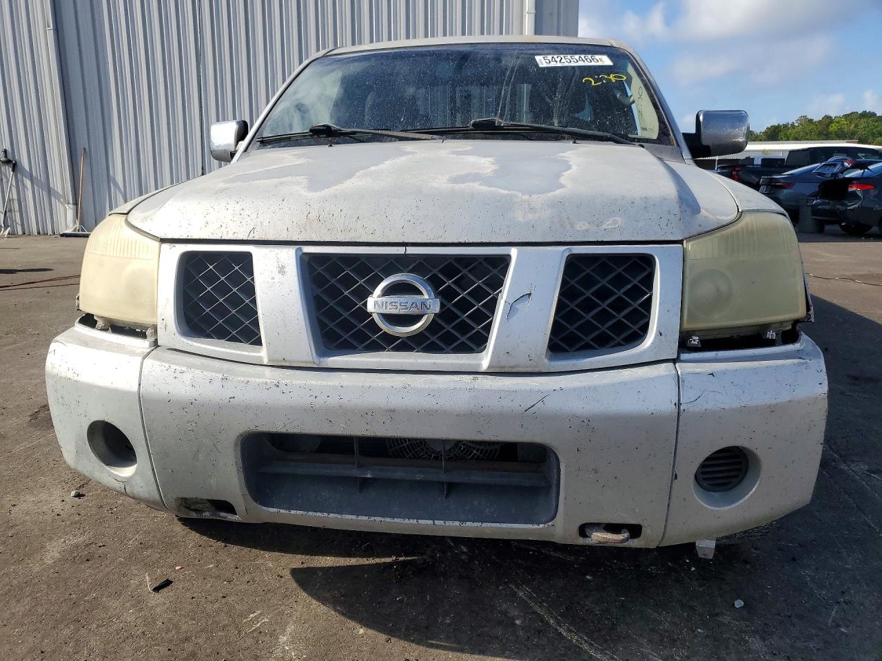 2006 NISSAN TITAN