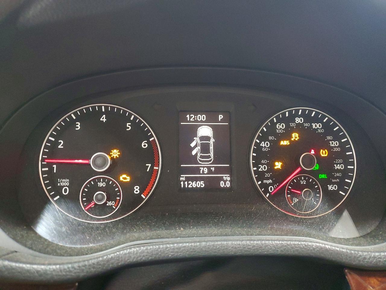 2013 VOLKSWAGEN PASSAT
