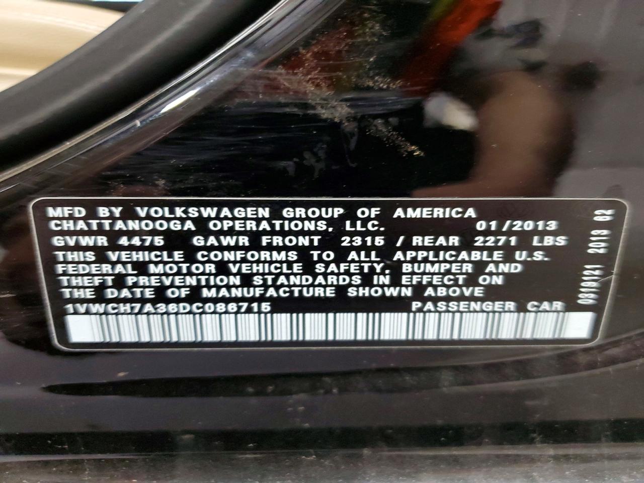 2013 VOLKSWAGEN PASSAT