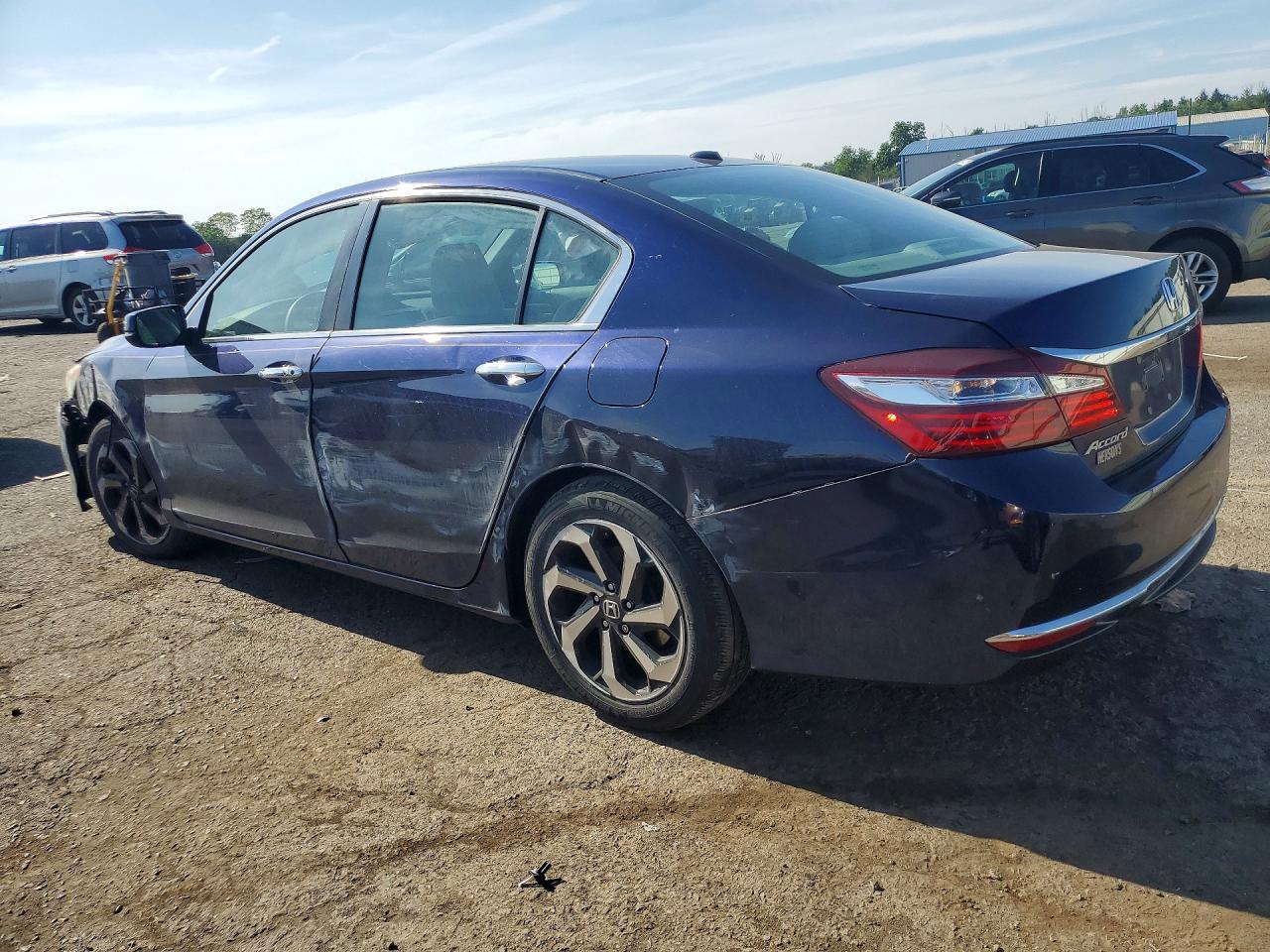 2017 HONDA ACCORD