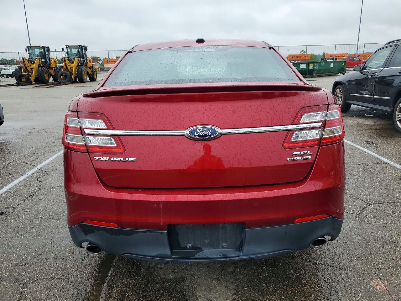 2015 FORD TAURUS