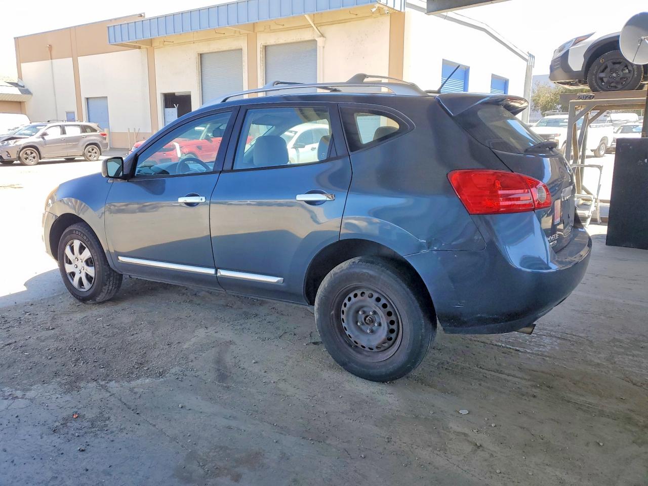 2015 NISSAN ROGUE