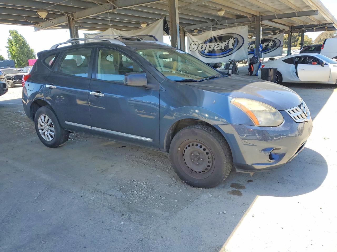 2015 NISSAN ROGUE