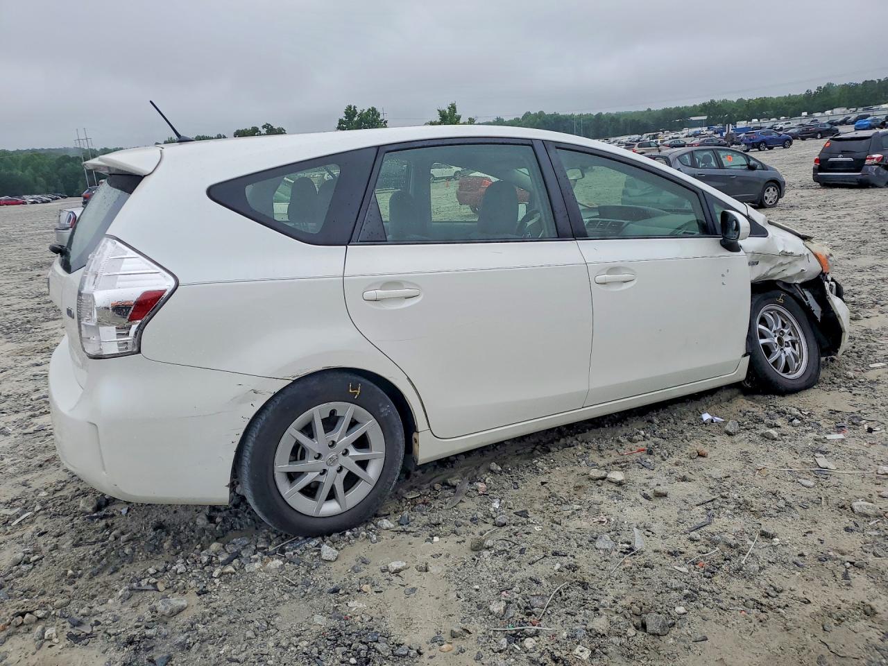 2013 TOYOTA PRIUS
