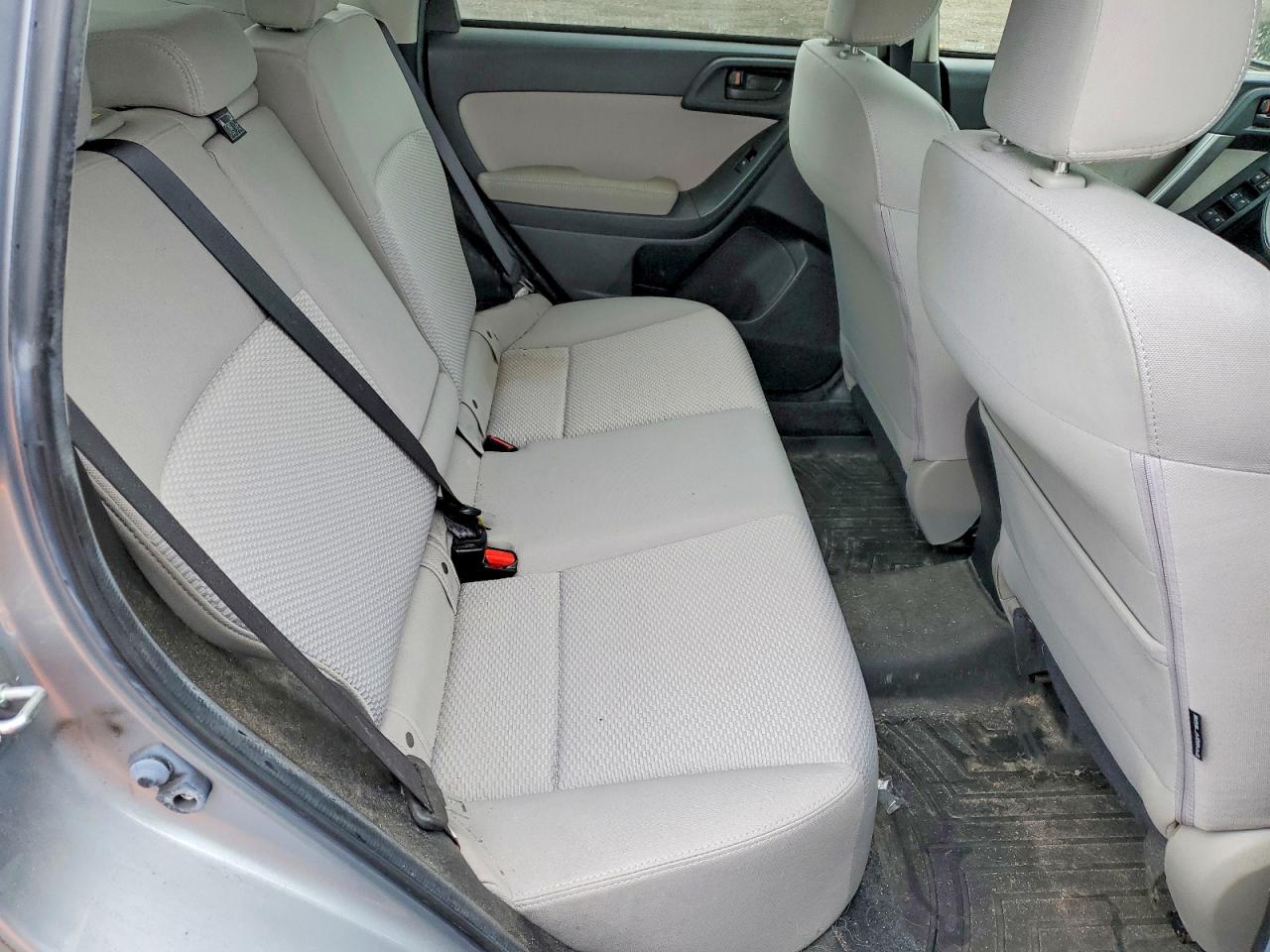 2016 SUBARU FORESTER