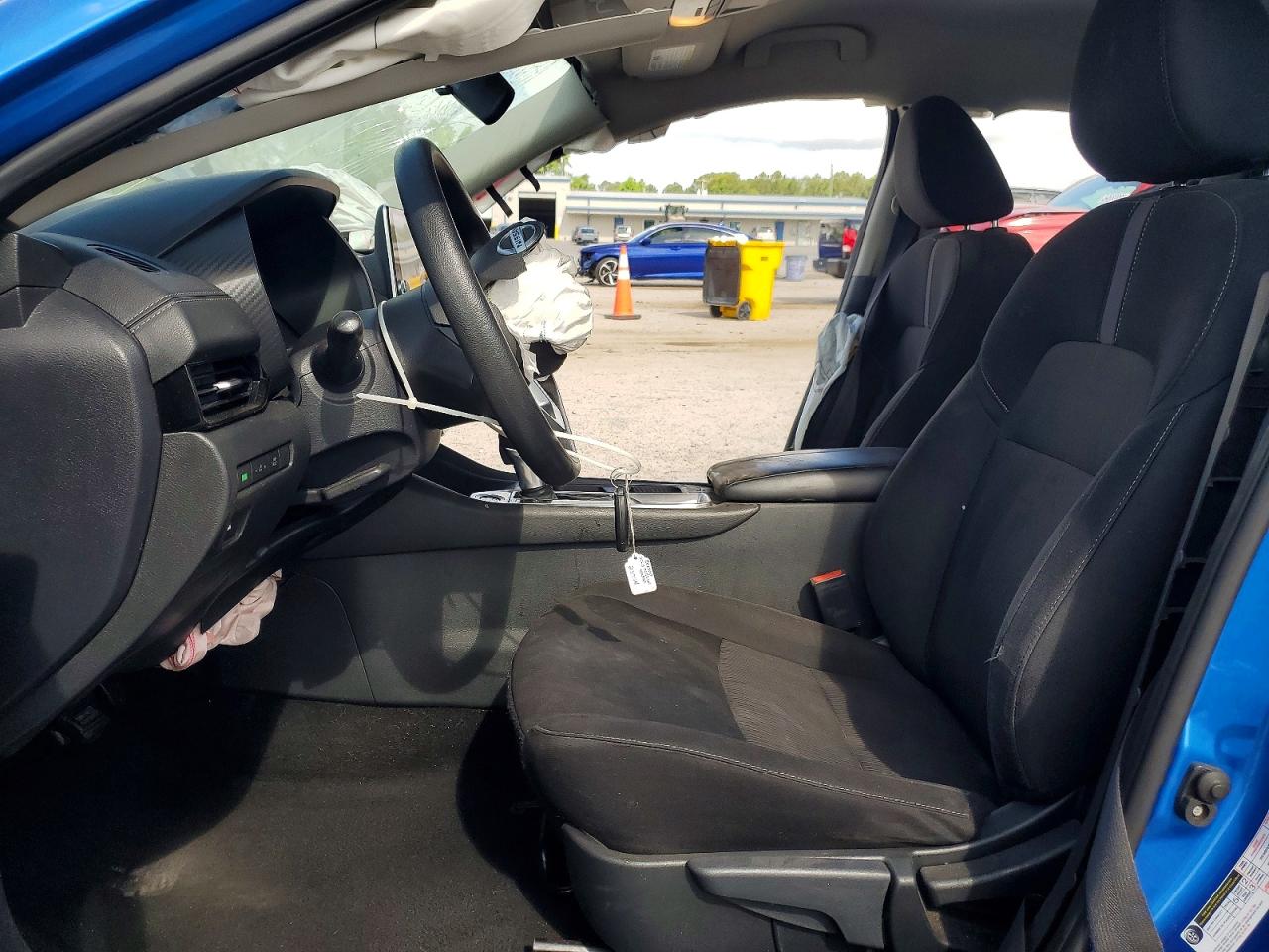 2023 NISSAN SENTRA