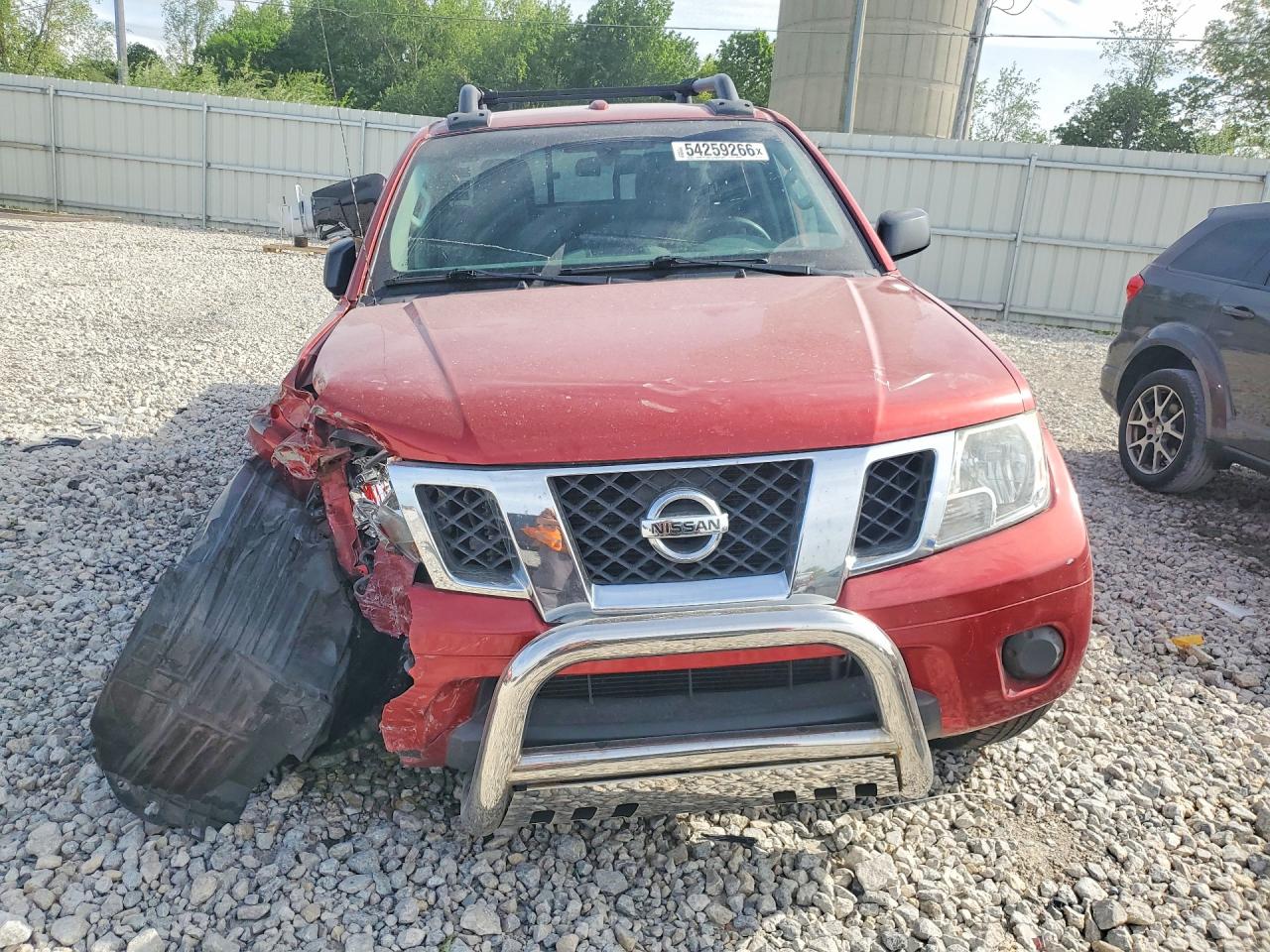 2015 NISSAN FRONTIER