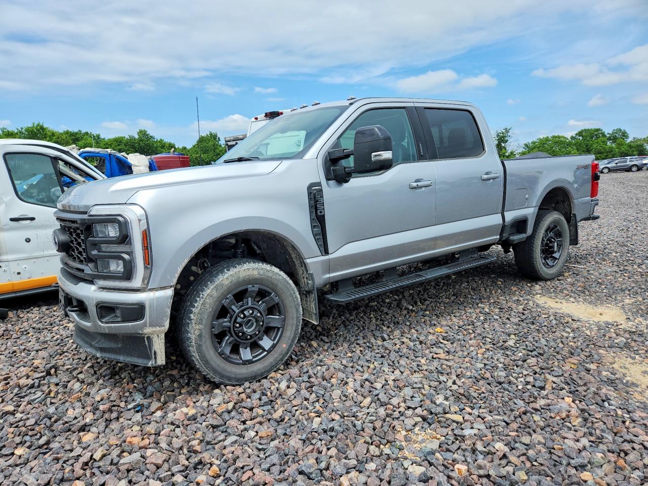 2024 FORD F350