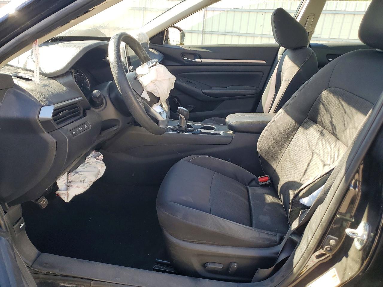 2022 NISSAN ALTIMA