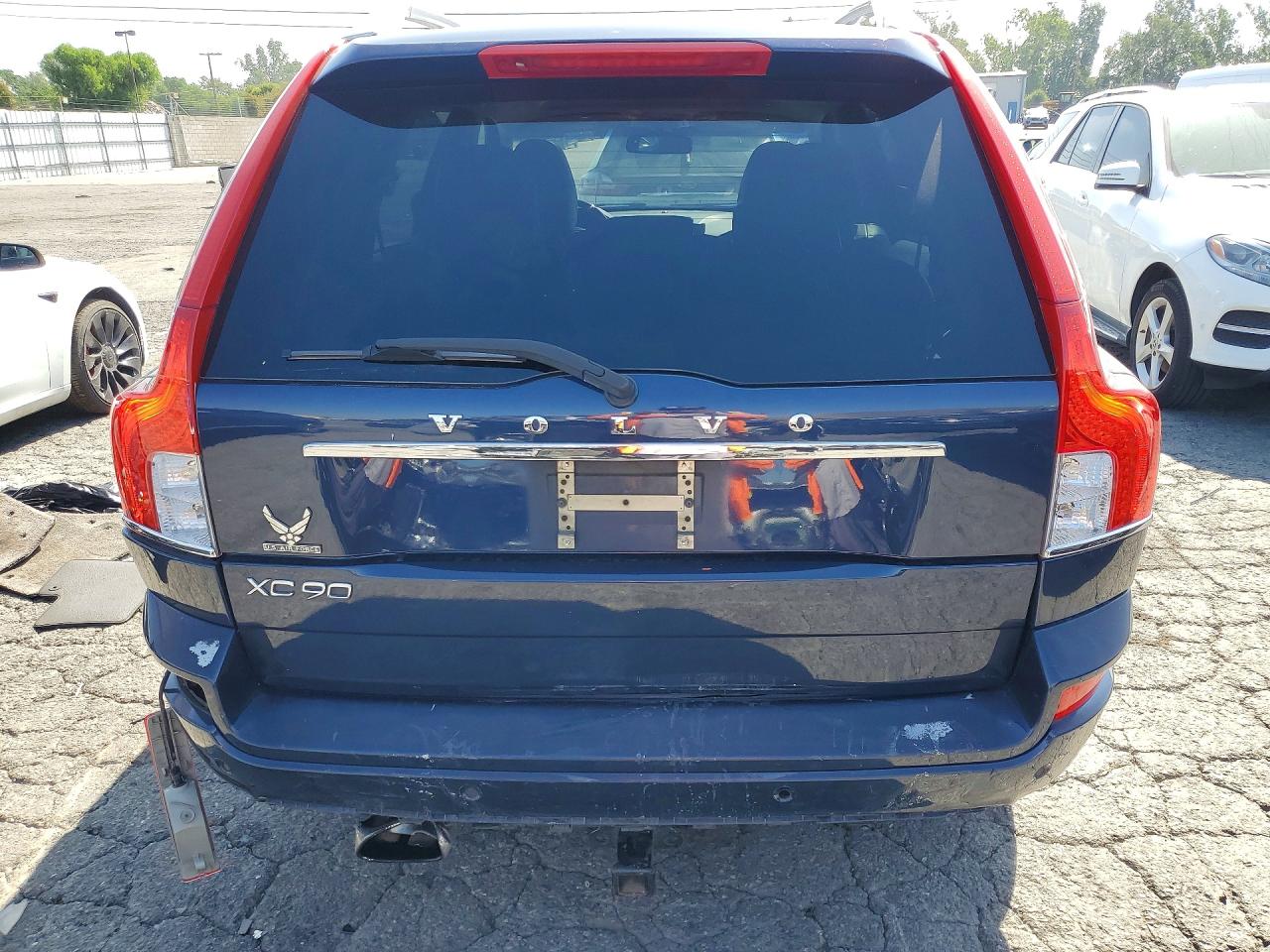 2013 VOLVO XC90