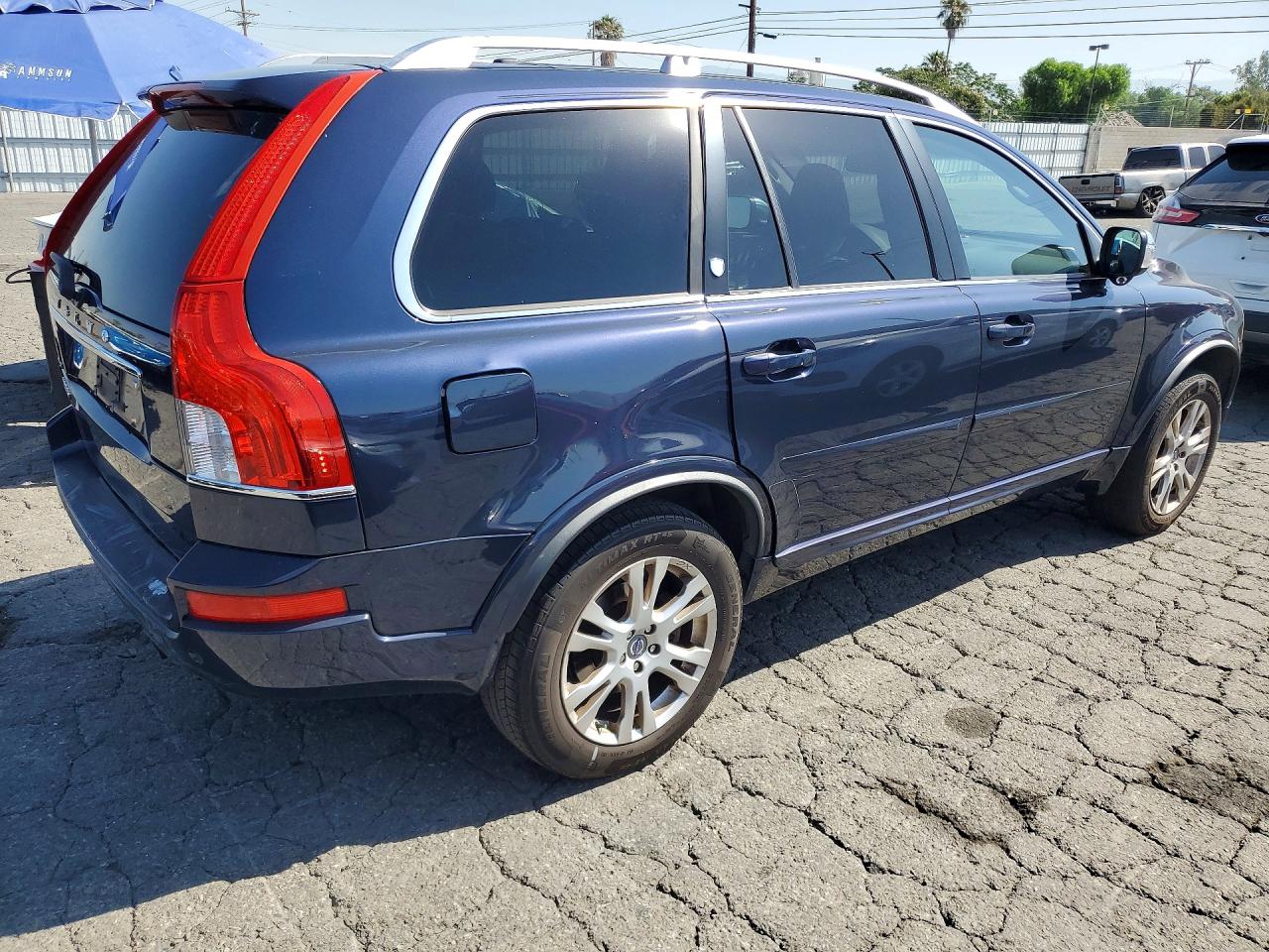 2013 VOLVO XC90