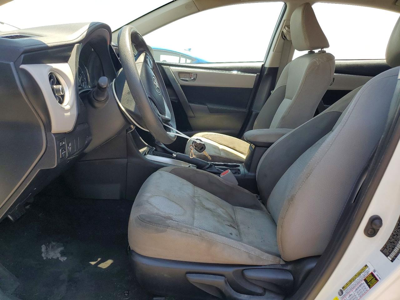 2017 TOYOTA COROLLA