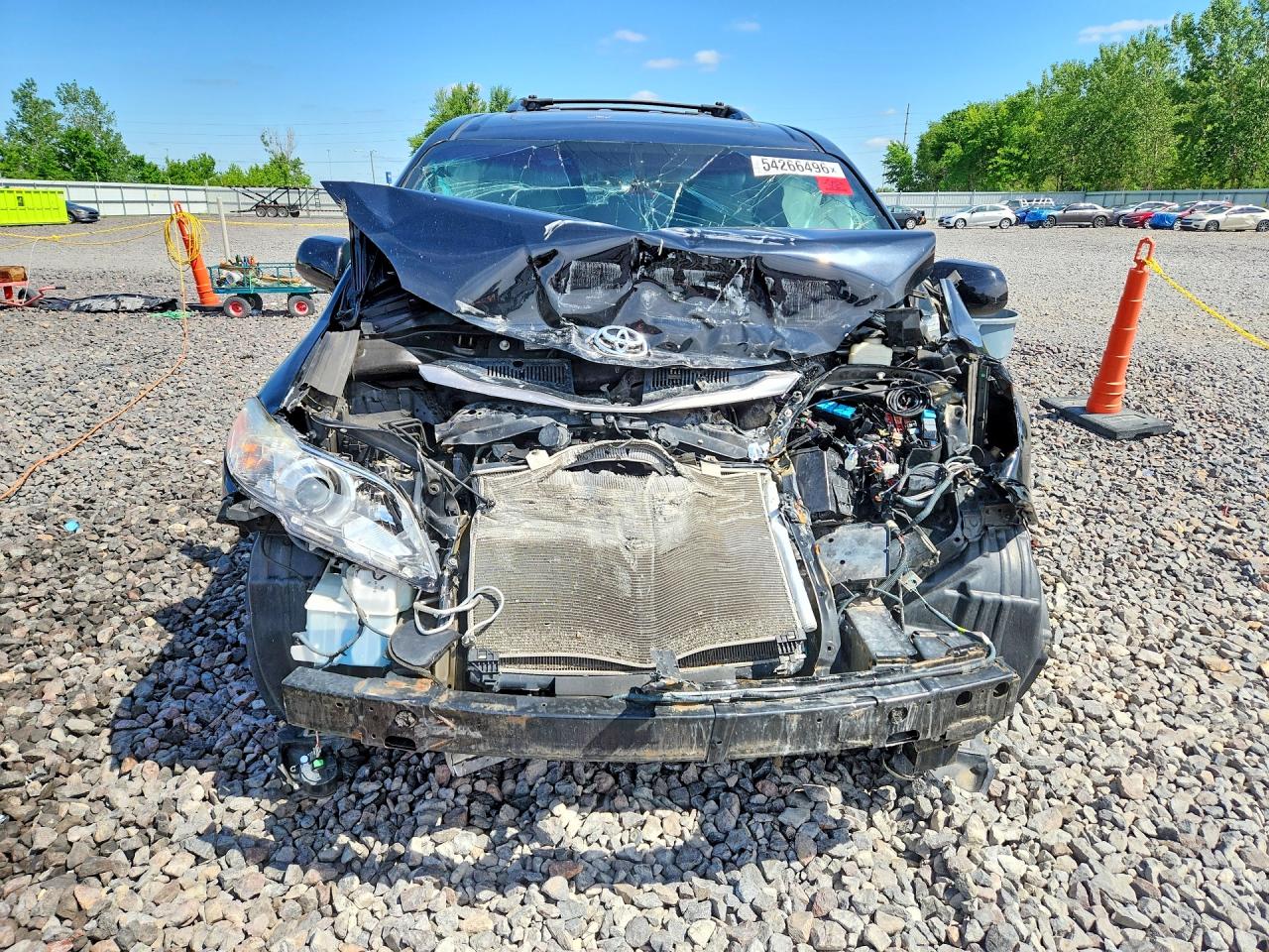 2017 TOYOTA SIENNA