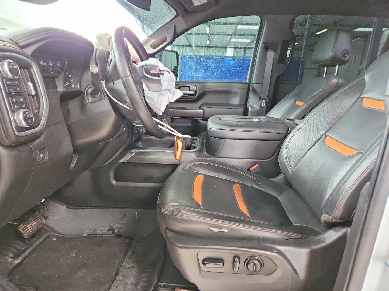 2021 GMC SIERRA