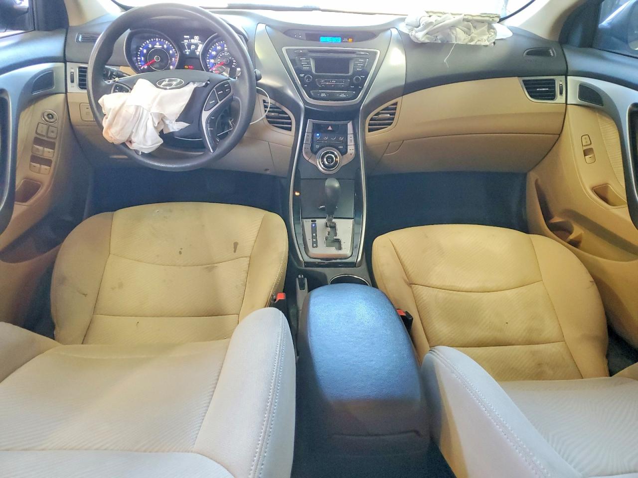 2013 HYUNDAI ELANTRA