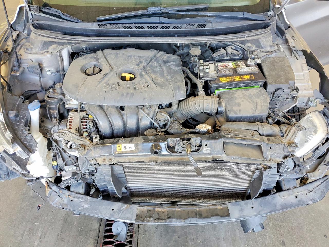 2013 HYUNDAI ELANTRA