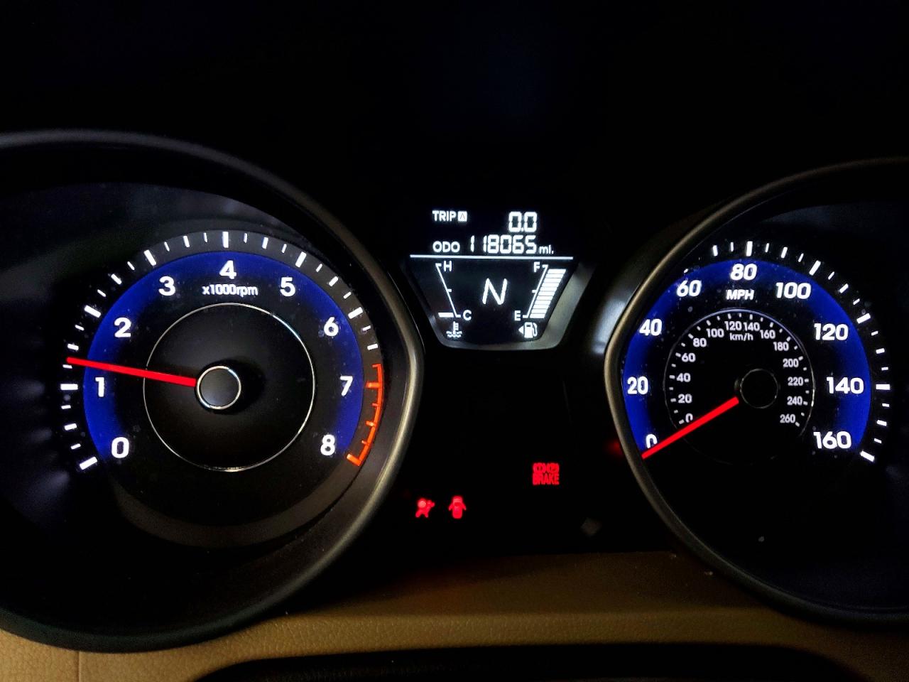 2013 HYUNDAI ELANTRA