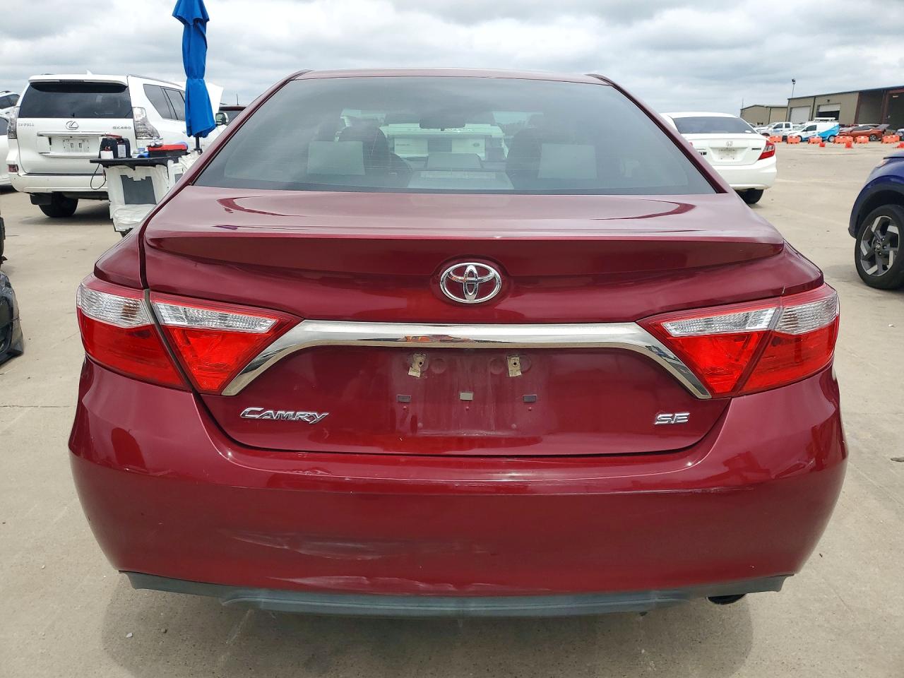 2017 TOYOTA CAMRY