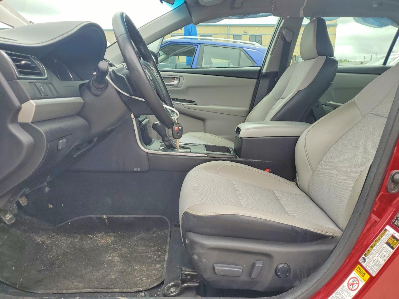 2017 TOYOTA CAMRY