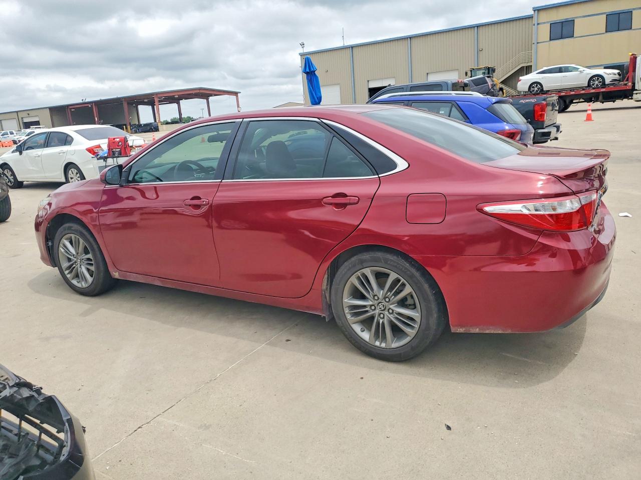 2017 TOYOTA CAMRY