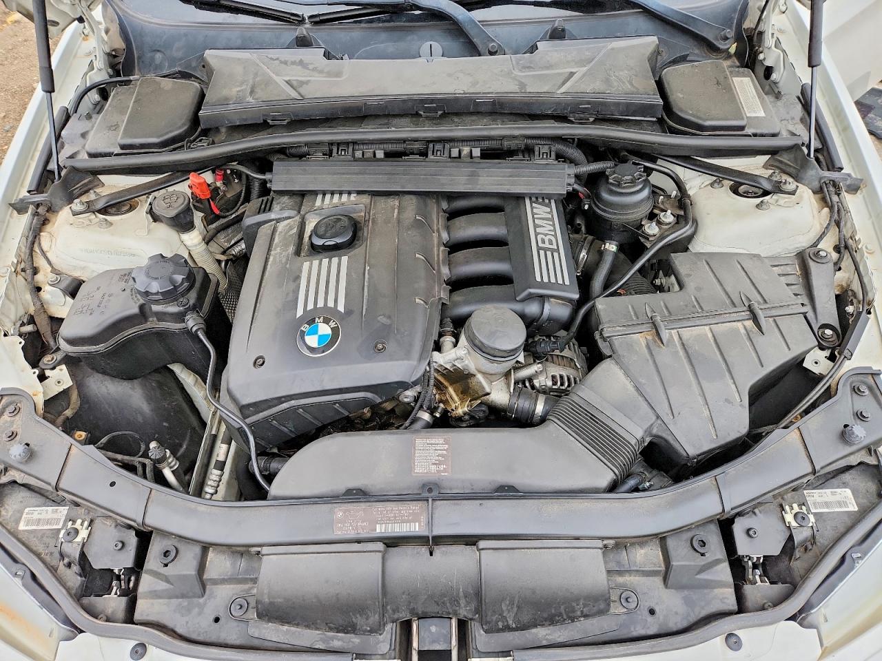 2011 BMW 3 SERIES