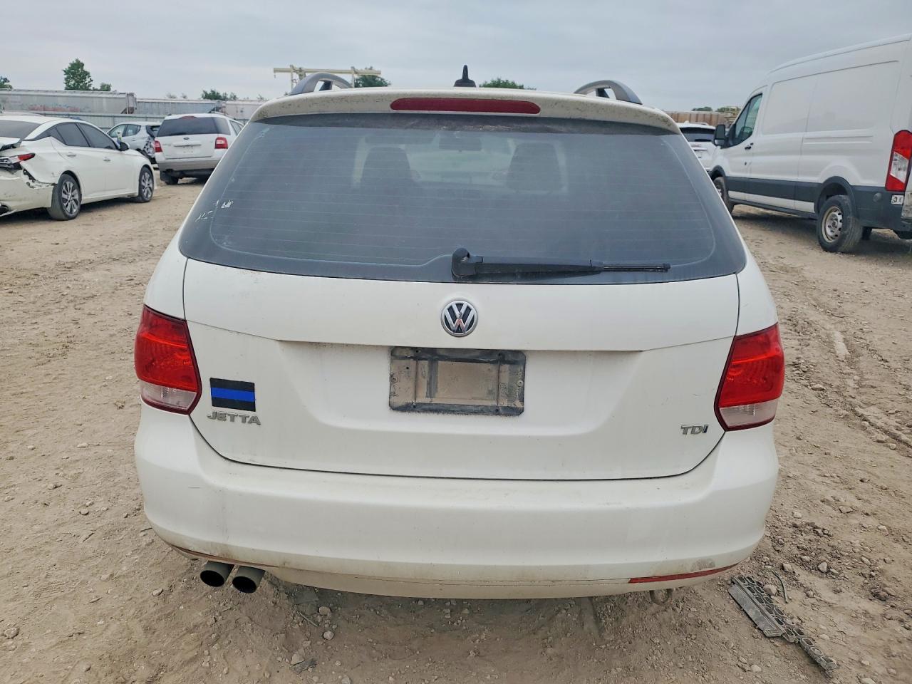 2011 VOLKSWAGEN JETTA