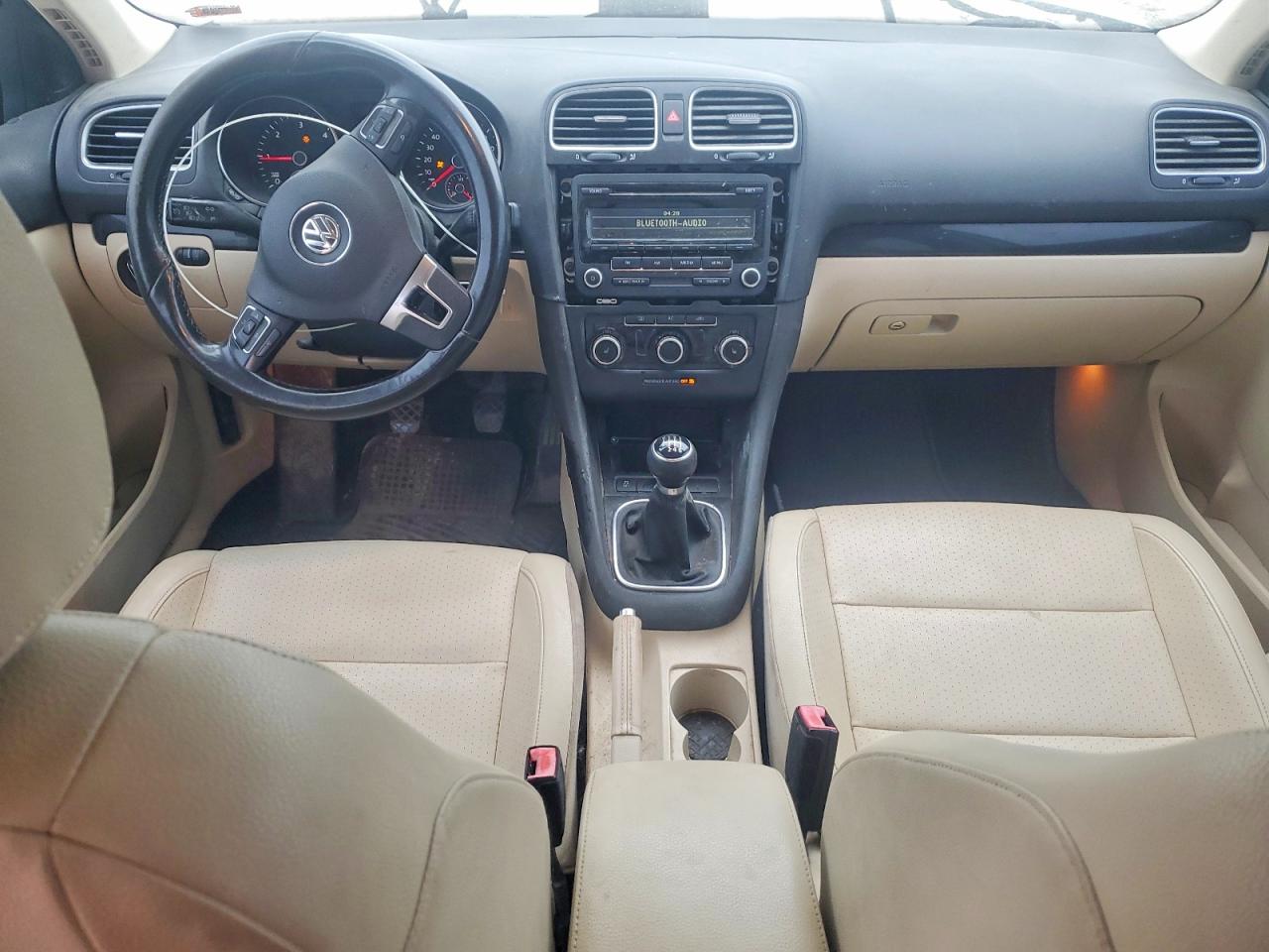 2011 VOLKSWAGEN JETTA