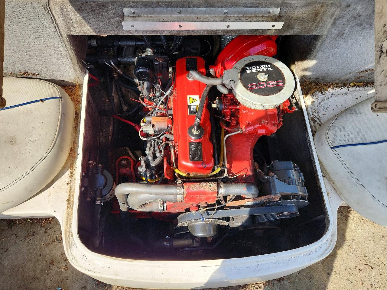 2003 MONTEREY Boat