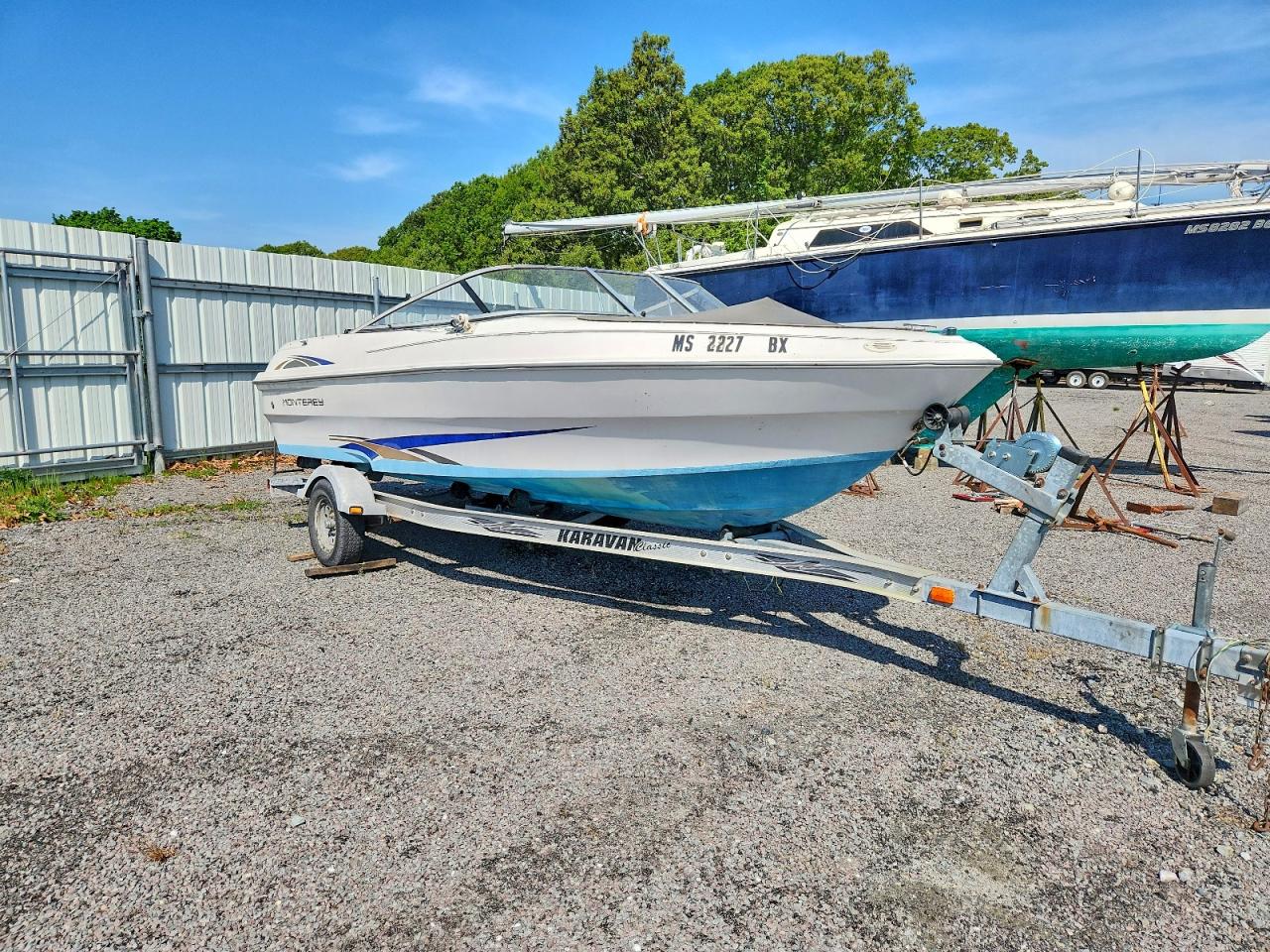 2003 MONTEREY Boat
