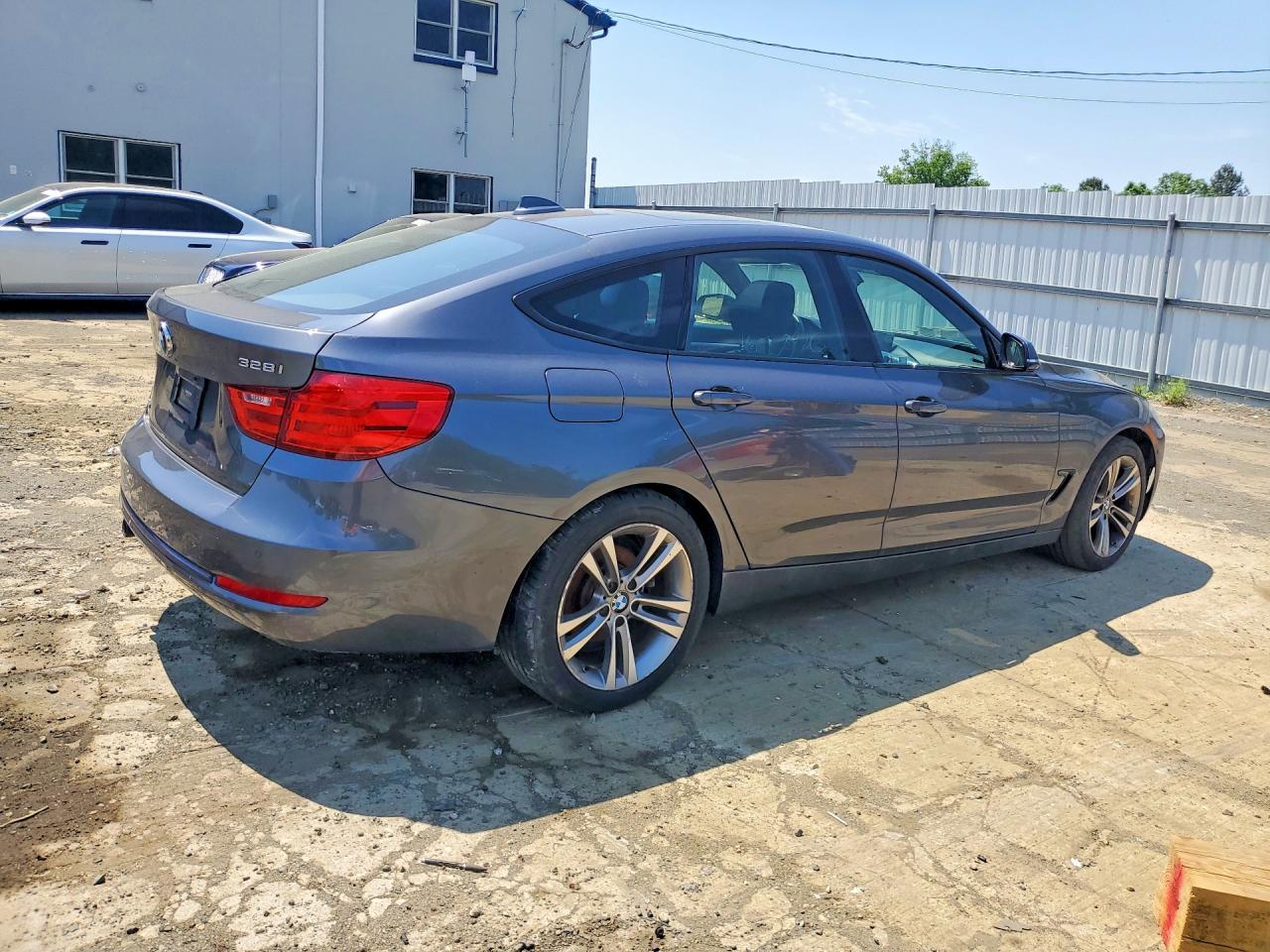 2016 BMW 3 SERIES