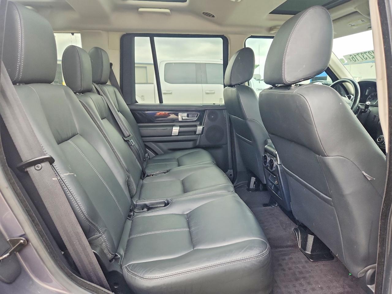 2016 LAND ROVER LR4