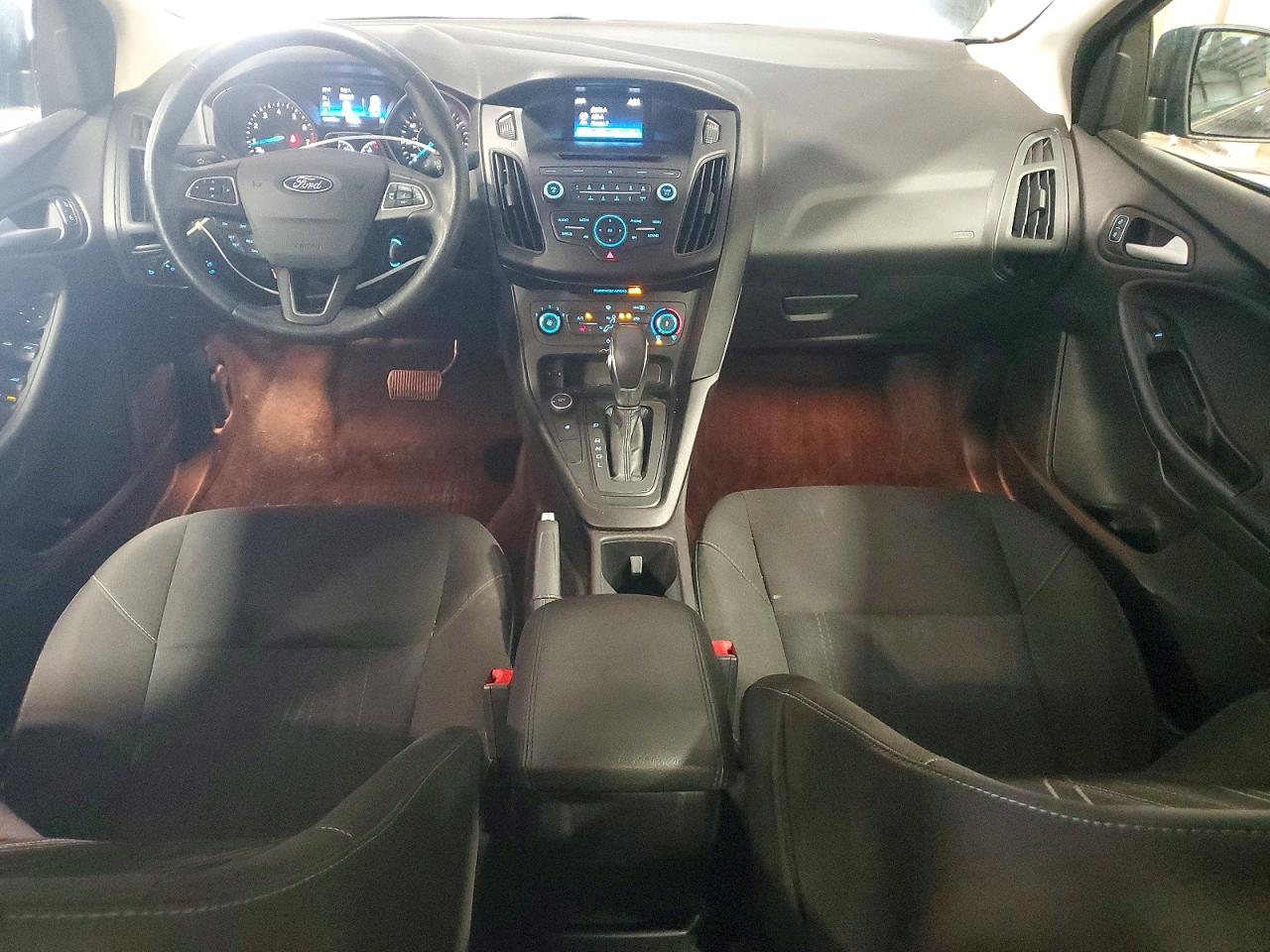 2017 FORD FOCUS