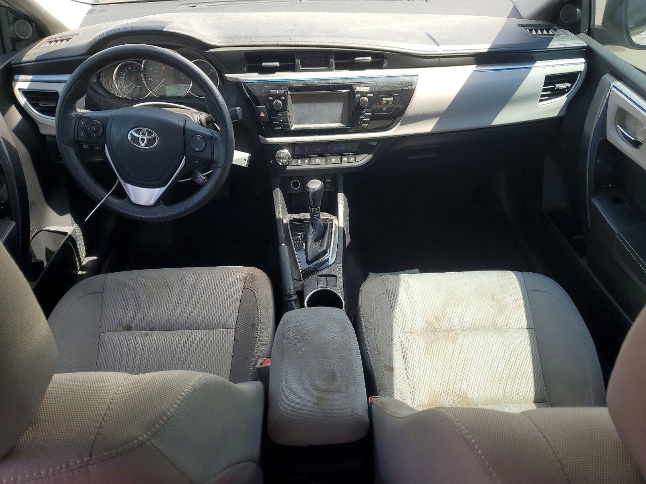 2015 TOYOTA COROLLA