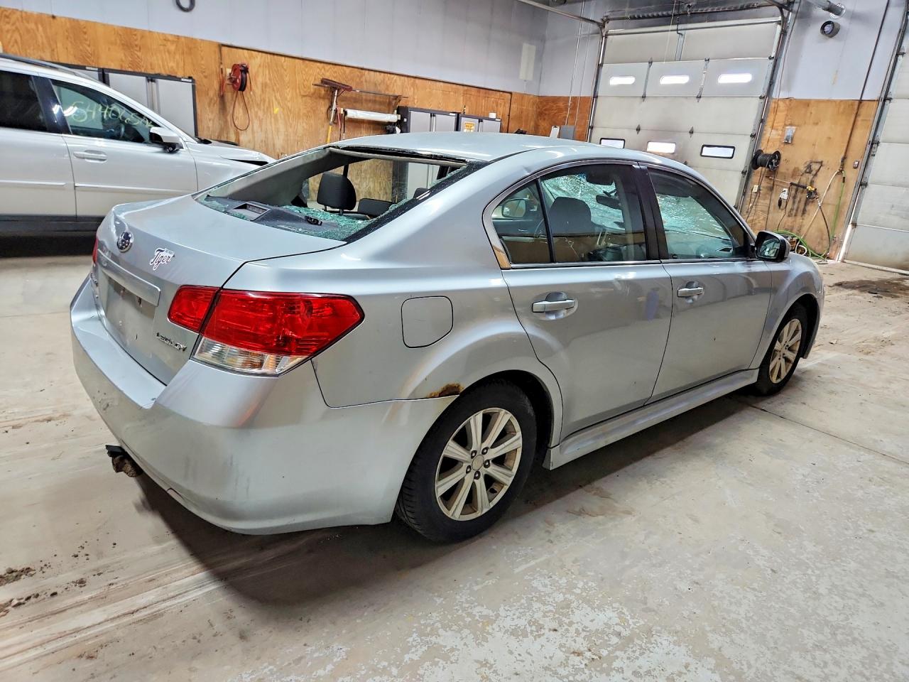 2012 SUBARU LEGACY