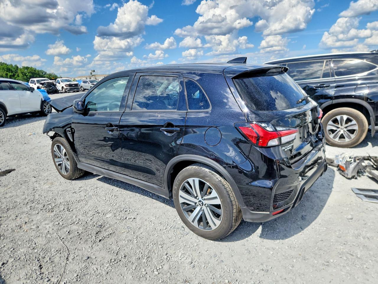 2025 MITSUBISHI OUTLANDER