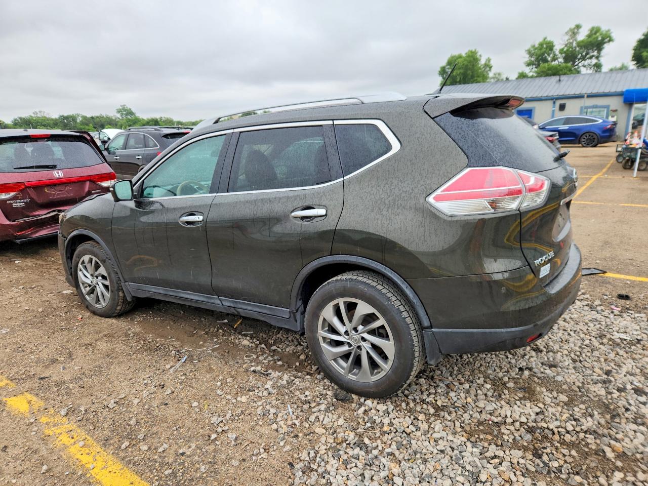 2015 NISSAN ROGUE