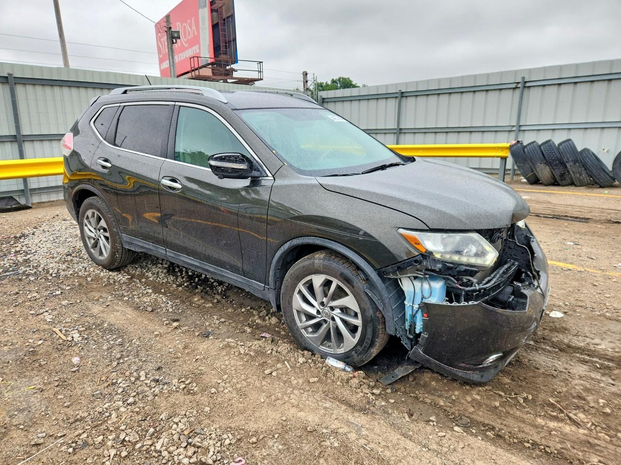 2015 NISSAN ROGUE