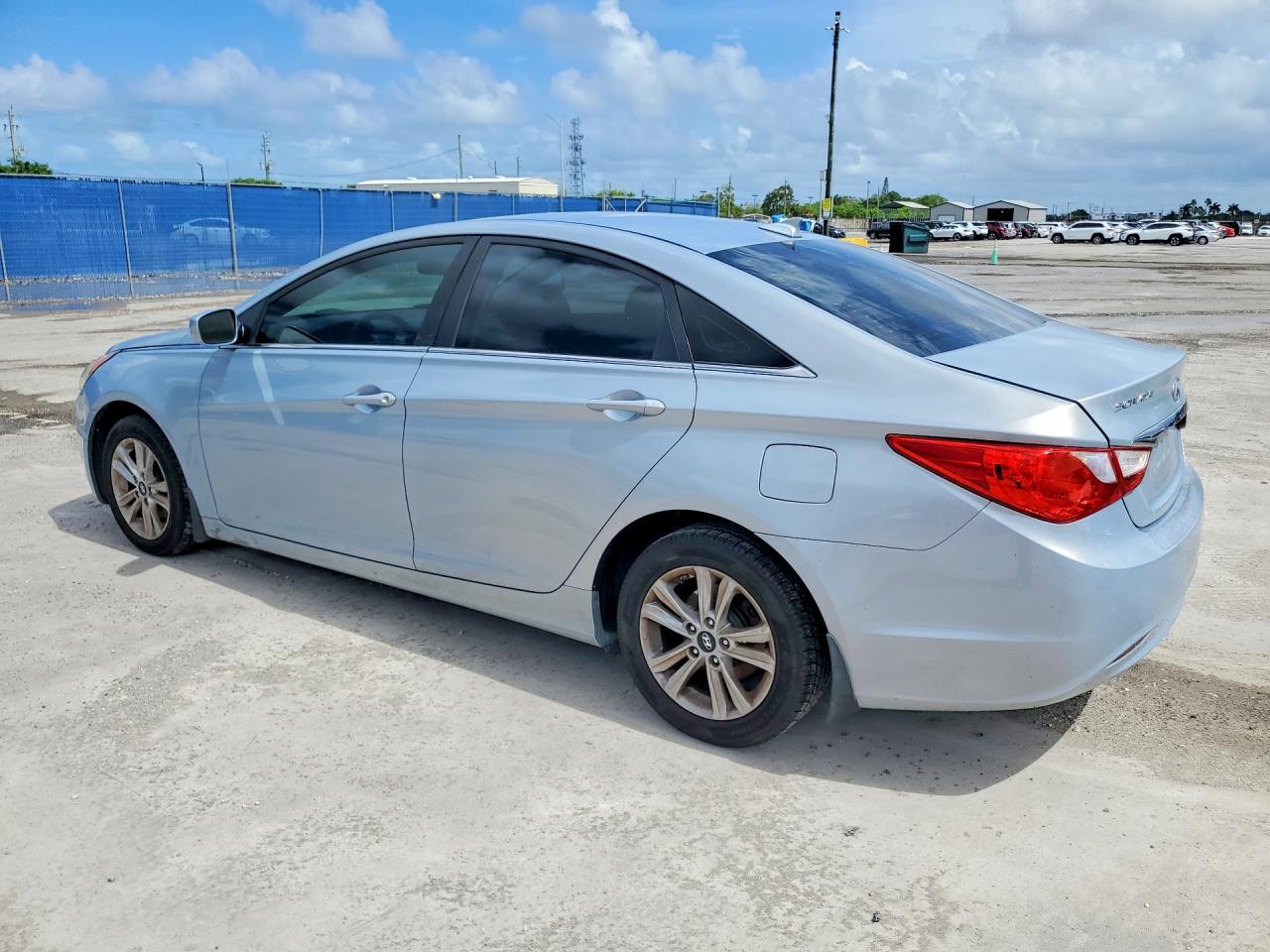 2013 HYUNDAI SONATA