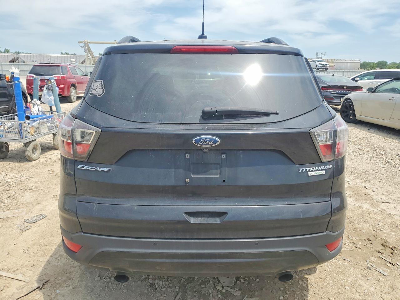 2017 FORD ESCAPE