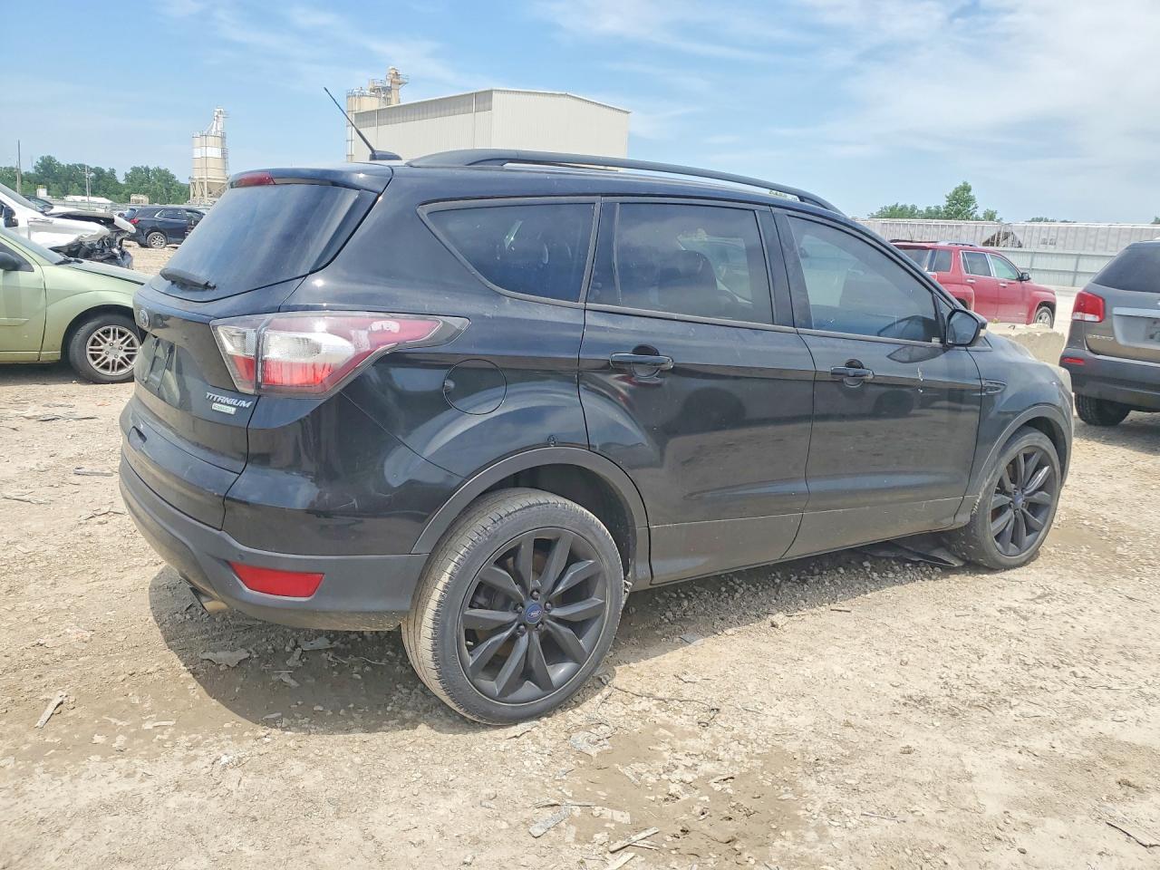 2017 FORD ESCAPE