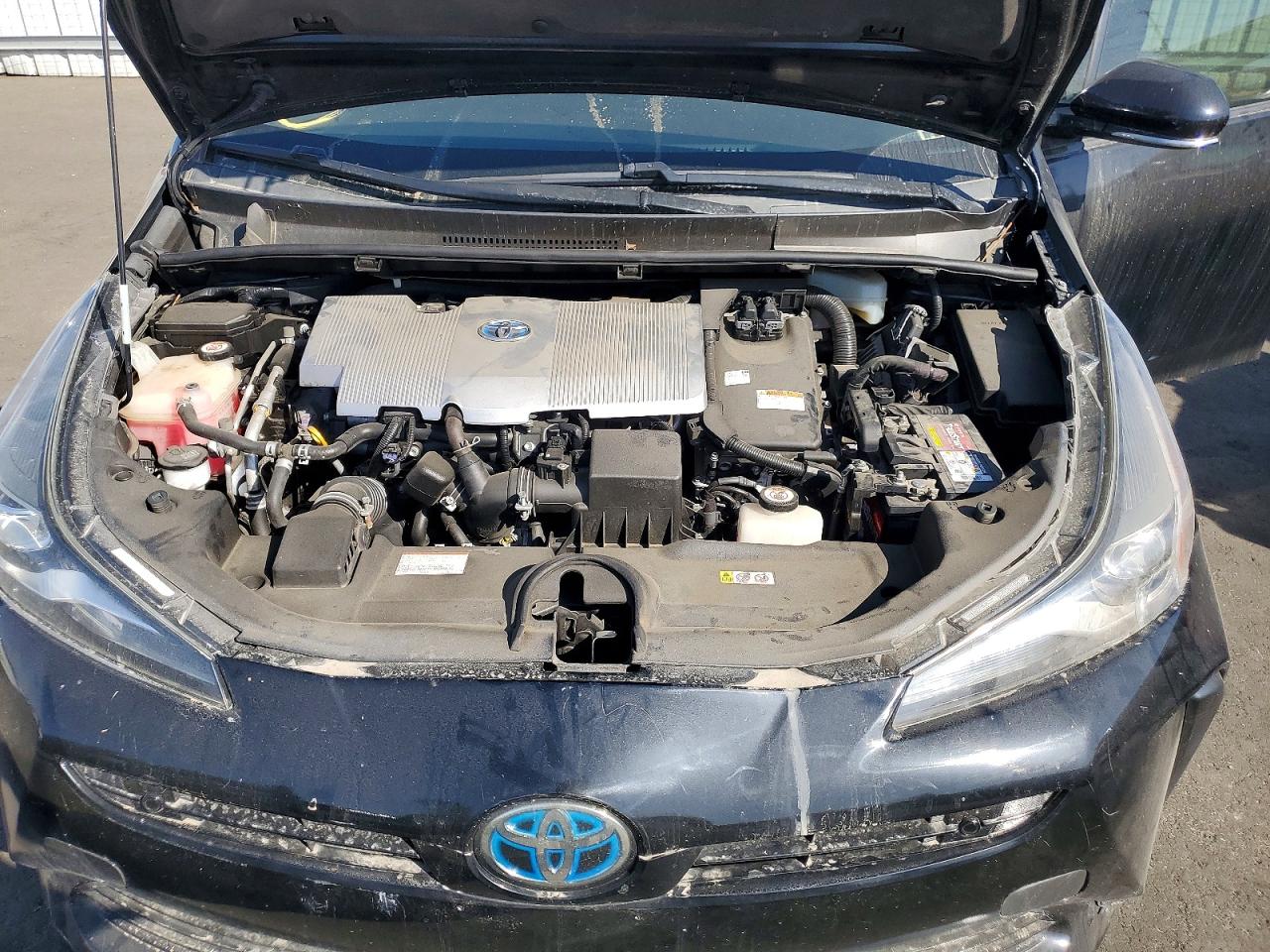 2019 TOYOTA PRIUS