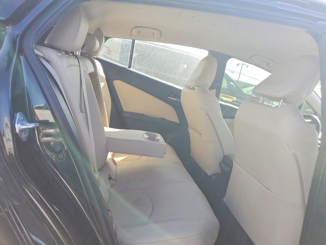 2019 TOYOTA PRIUS
