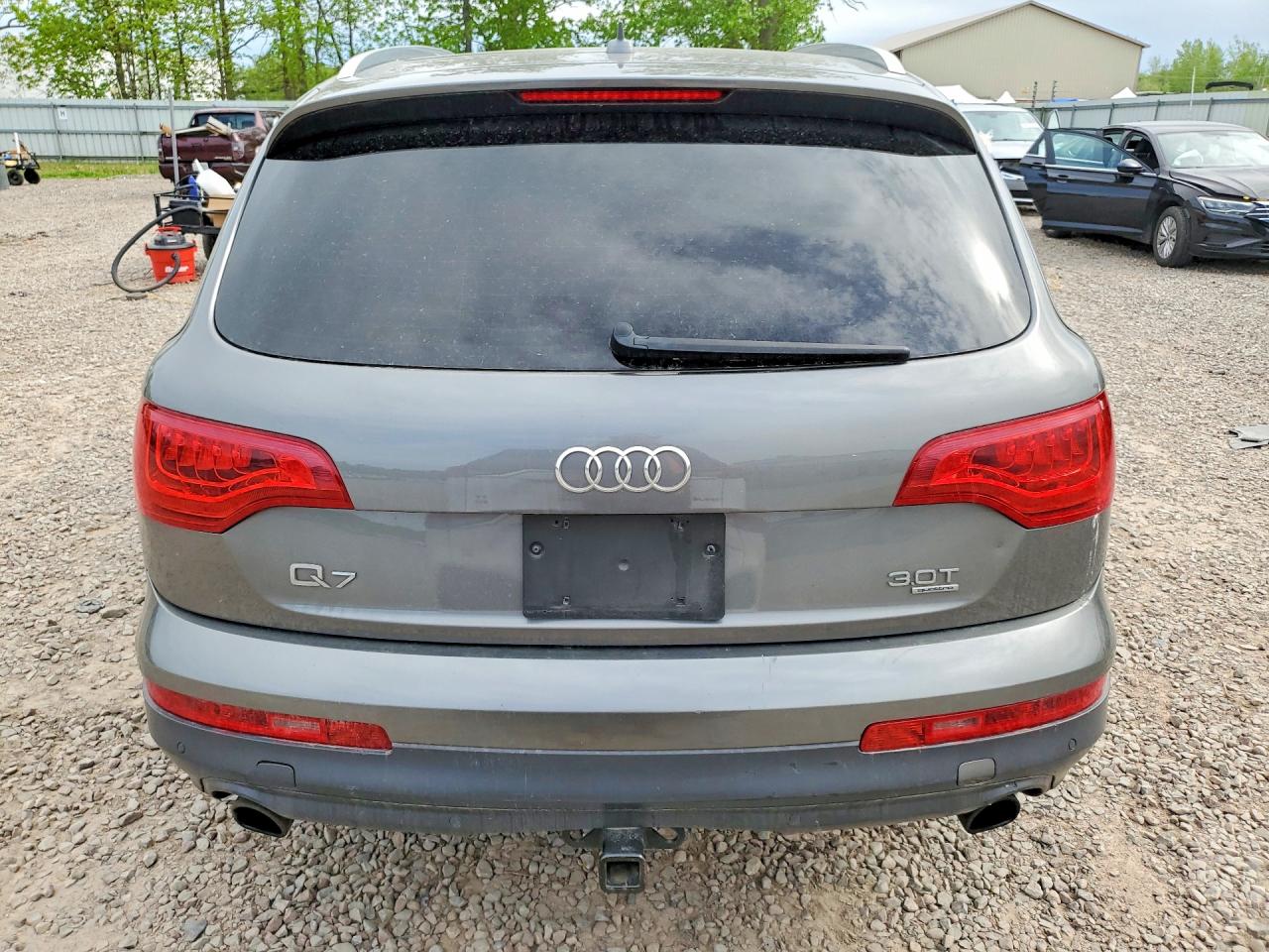 2015 AUDI Q7